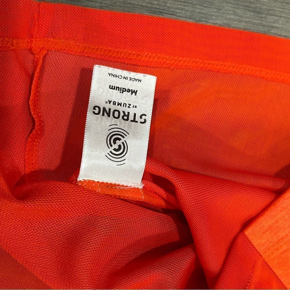 Zumba STRONG SZ M - Picture 3 of 3